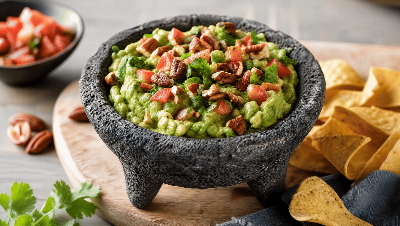 Guacamole Crujiente con Nuez Pecana Tostada